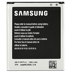 Opis:Originalna baterija proizvajalca SamsungNajsodobnejša tehnologija omogoča veliko ciklov polnjenja in praznjenjaLi-Ion celice so prijazne okolju, obenem pa zagotavljajo delovanje brez spominskega učinkaTermično stikalo ščiti baterijske celice pred pregrevanjem, prenapolnitvijo in kratkim stikomVisoka kapaciteta baterije, podaljšan čas delovanja pri mirovanju naprave, zelo počasno samopraznjenjeBaterijo polnimo z originalnim ali nadomestnim polnilcemCertifikati CE in ROHSBulk pakiranjeOriginalne oznake:EB425161LUEBF1M7FLUEB-425161LUEB-F1M7FLUPrimerno za:Samsung:Galaxy Ace 2 GT-I8160, GT-I8160P, Galaxy S Duos GT-S7562, GT-S7560, Galaxy S III mini (S3 mini) GT-I8190, GT-I8200, Galaxy Trend S7560, Galaxy S DuoS S7562, Galaxy Trend Plus S7580, Galaxy S Duos 2 S7582, Galaxy Trend 2 DuoS S7572, Galaxy Trend Duos S7562i, GT-S7580, GT-S7582, GT-S7572Lastnosti:Proizvajalec: SamsungVrsta: Li-IonNapetost: 3,8 VKapaciteta: 1.500 mAh (5,70 Wh)