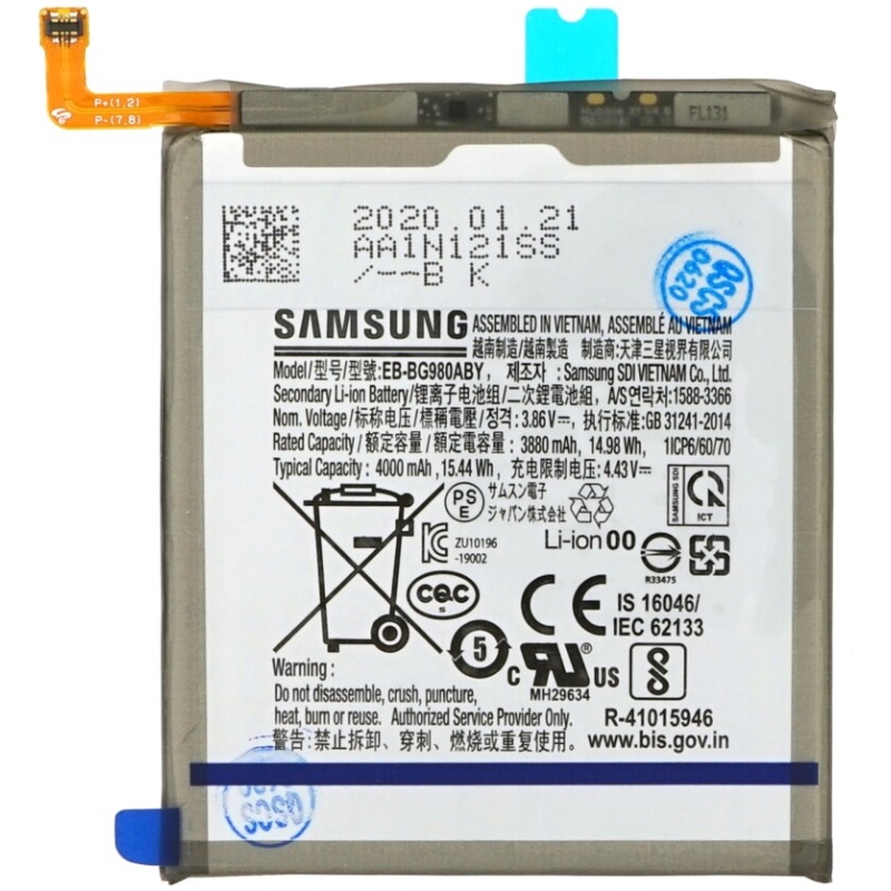 Opis:Originalna baterija proizvajalca SamsungNajsodobnejša tehnologija omogoča veliko ciklov polnjenja in praznjenjaLi-Polymer celice so prijazne okolju, obenem pa zagotavljajo delovanje brez spominskega učinkaTermično stikalo ščiti baterijske celice pred pregrevanjem, prenapolnitvijo in kratkim stikomVisoka kapaciteta baterije, podaljšan čas delovanja pri mirovanju naprave, zelo počasno samopraznjenjeBaterijo polnimo z originalnim ali nadomestnim polnilcemCertifikati CE in ROHSOriginalne oznake:EB-BG980ABYGH82-22122APrimerno za:Samsung:Galaxy S11e, Galaxy S20, SC-51A, SGH-N410, SM-G980F, SM-G980F/DS, SM-G981B, SM-G981D, SM-G981J, SM-G981NLastnosti:Proizvajalec: SamsungVrsta: Li-PolymerNapetost: 3,86 VKapaciteta: 4.000 mAh (15,44 Wh)